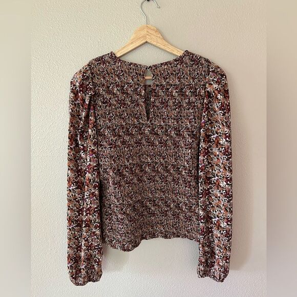 Evereve Smocked Floral Bohemian Blouse Shirt Size L - Picture 7 of 7